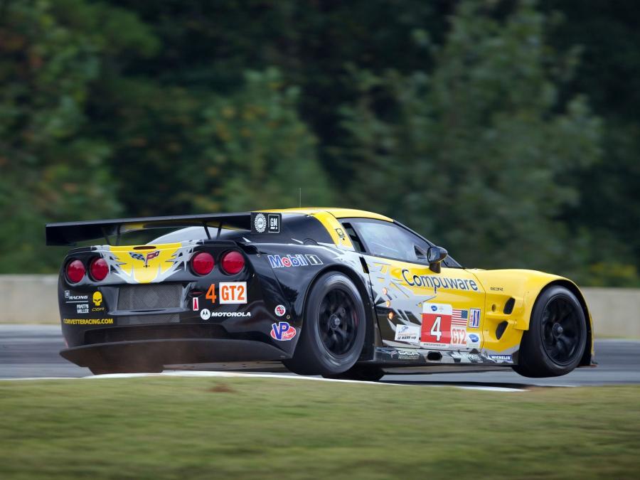  Chevrolet Corvette C6.R GT2 2010 года  (фото 8 из 16)